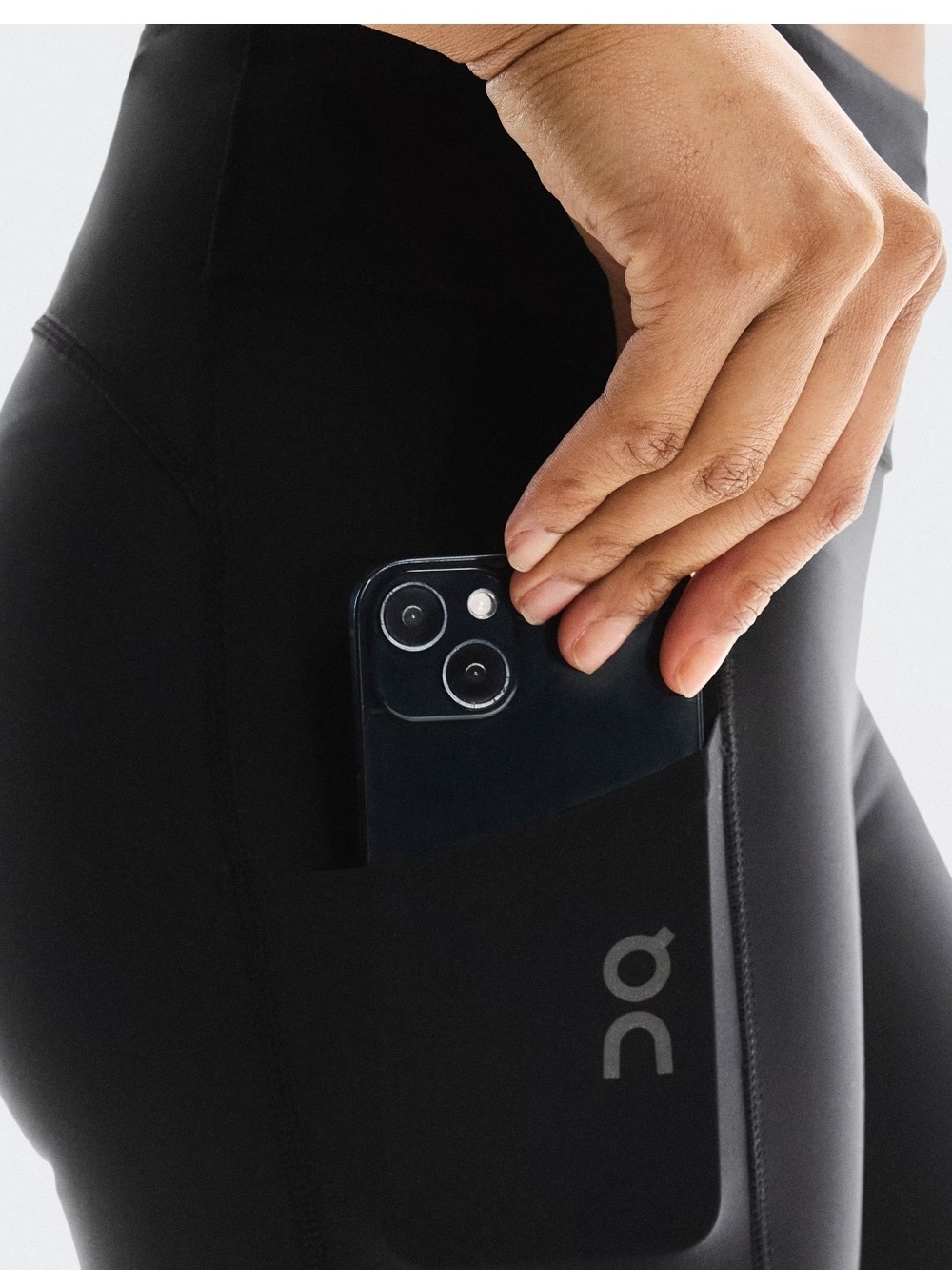 On Running Black Side-Pocket Phone Leggings